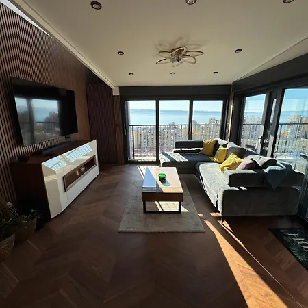 公寓 Magic View Luxury Penthouse With Jacuzzi And Sea View