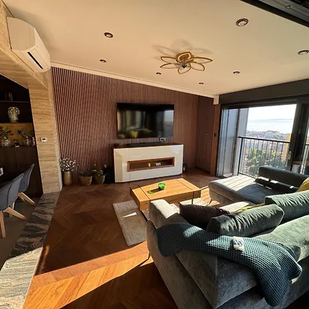شقة Magic View Luxury Penthouse With Jacuzzi And Sea View *