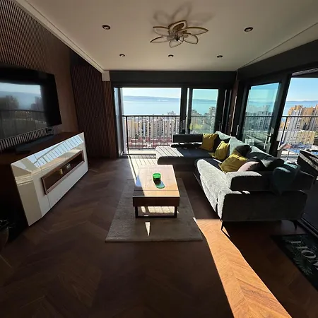 アパート Magic View Luxury Penthouse With Jacuzzi And Sea View