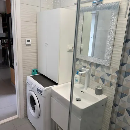 Magic View Luxury Penthouse With Jacuzzi And Sea View アパート スプリト