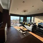 Magic View Luxury Penthouse With Jacuzzi And Sea View Split