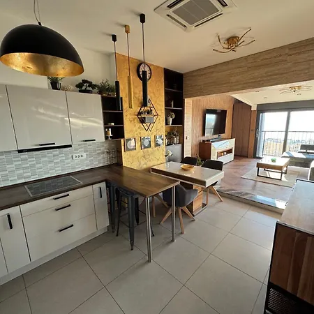 Apartman Magic View Luxury Penthouse With Jacuzzi And Sea View *