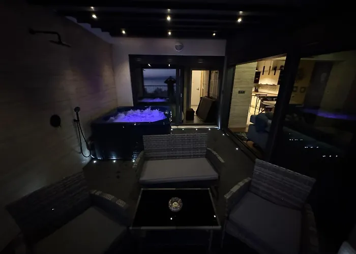 Magic View Luxury Penthouse With Jacuzzi And Sea View Apartment *