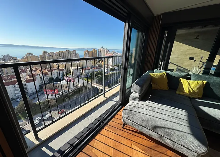 Apartment Magic View Luxury Penthouse With Jacuzzi And Sea View Split