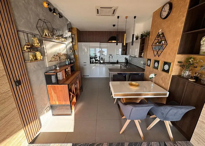 Magic View Luxury Penthouse With Jacuzzi And Sea View Split